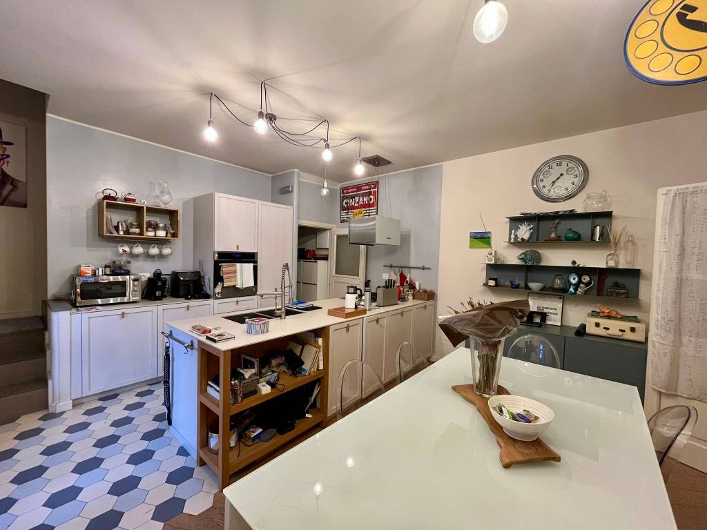 casa indipendente in affitto a Rivarolo Canavese