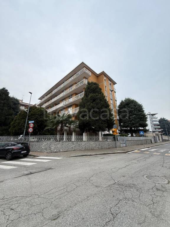 appartamento in affitto a Rivoli