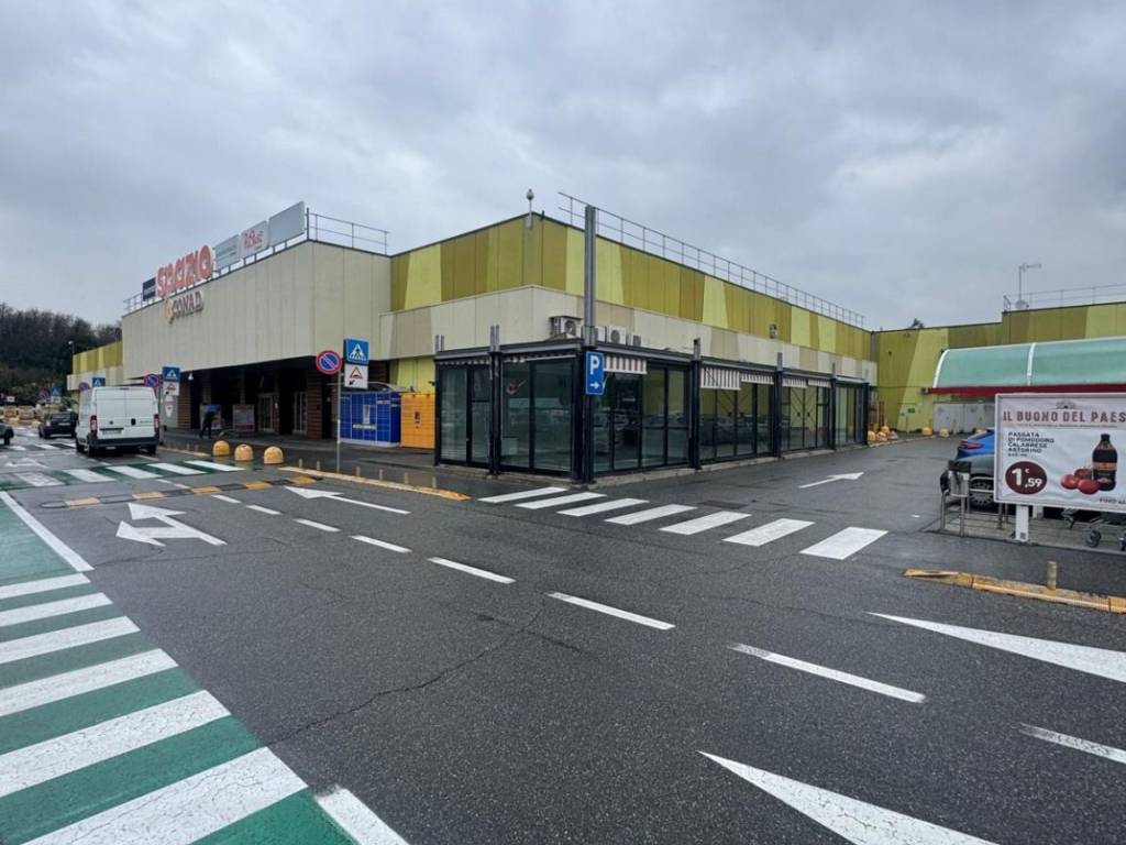 negozio in affitto a Rivoli