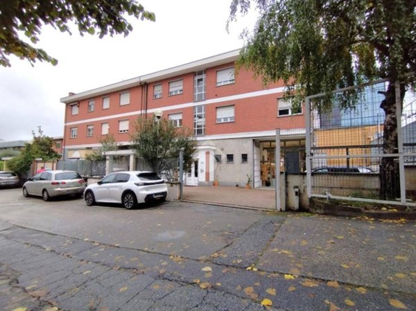 ufficio in affitto a Rivoli in zona Cascine Vica