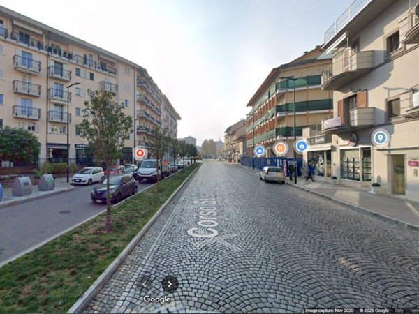 negozio in affitto a Rivoli