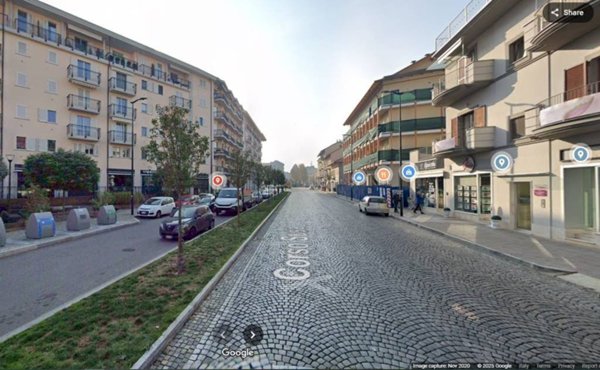 negozio in affitto a Rivoli