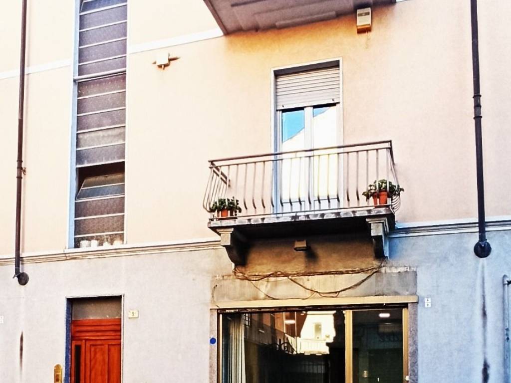 negozio in affitto a Rivoli