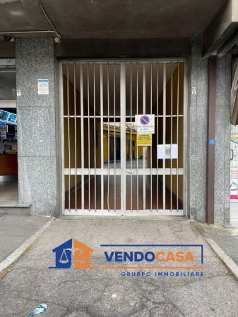 negozio in affitto a Rivoli