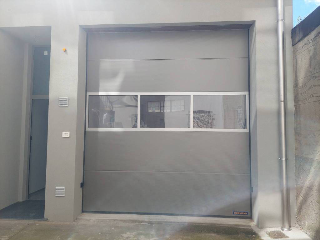 locale commerciale in affitto a Rivoli