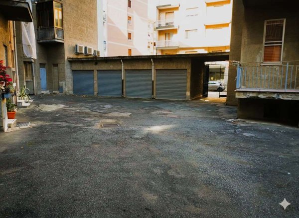 locale di sgombero in affitto a Rivoli