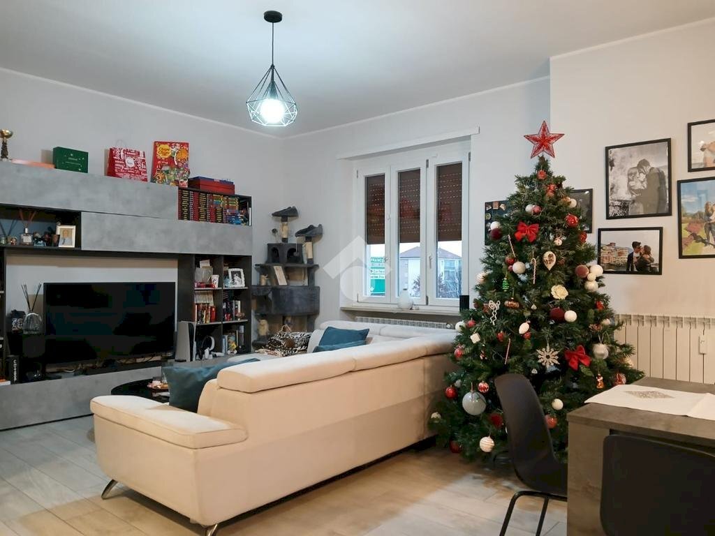 appartamento in affitto a Rivoli in zona Cascine Vica