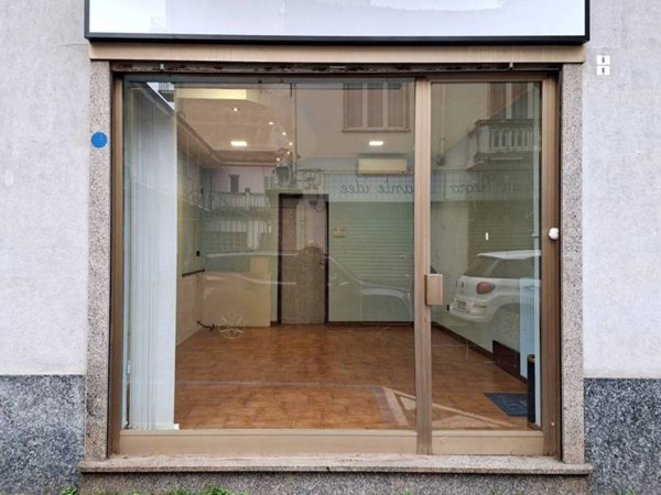 negozio in affitto a Rivoli