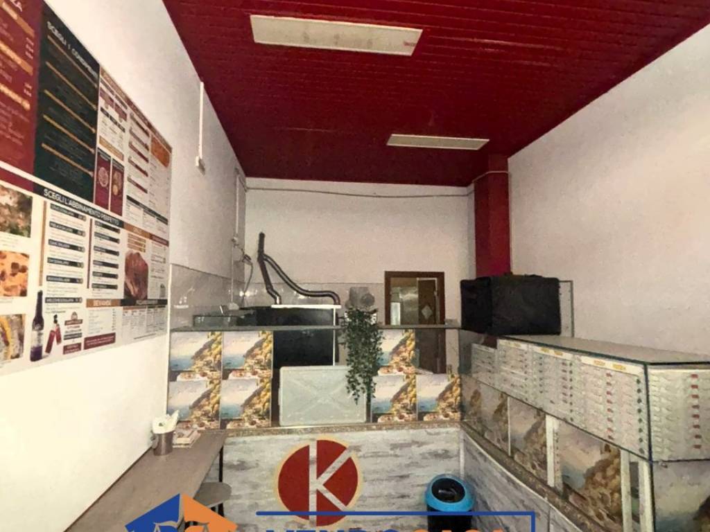 negozio in affitto a Rivoli