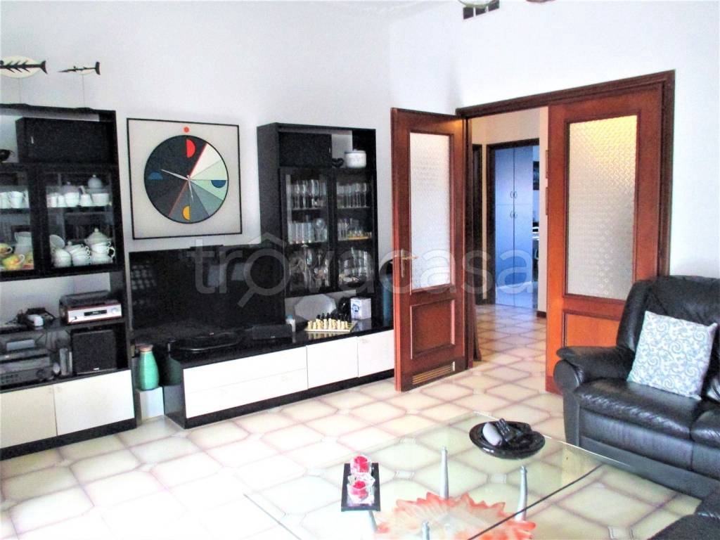 appartamento in affitto a Rivoli in zona Cascine Vica