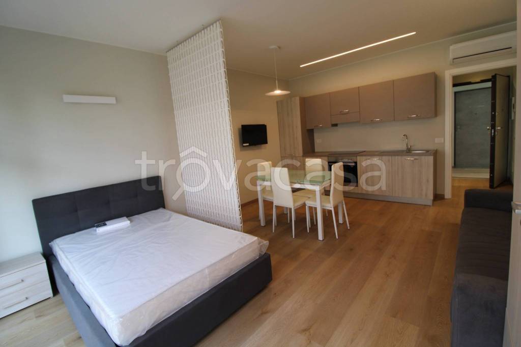 appartamento in affitto a Rivoli in zona Cascine Vica