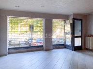 negozio in affitto a Rivoli