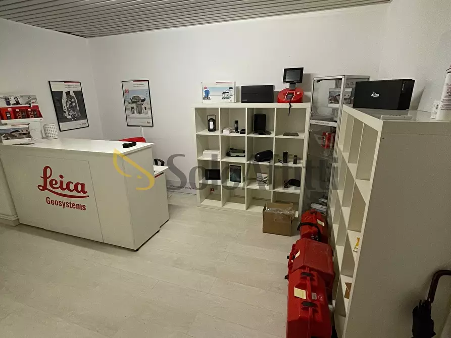 ufficio in affitto a Rivoli in zona Cascine Vica