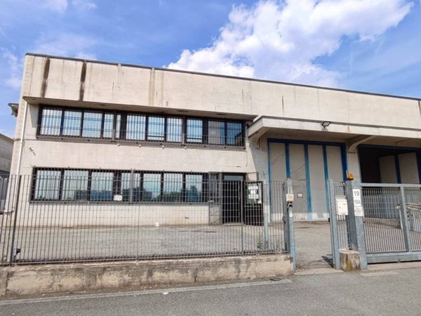 locale commerciale in affitto a Rivoli