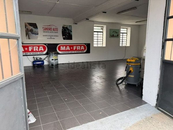 locale di sgombero in affitto a Rivoli