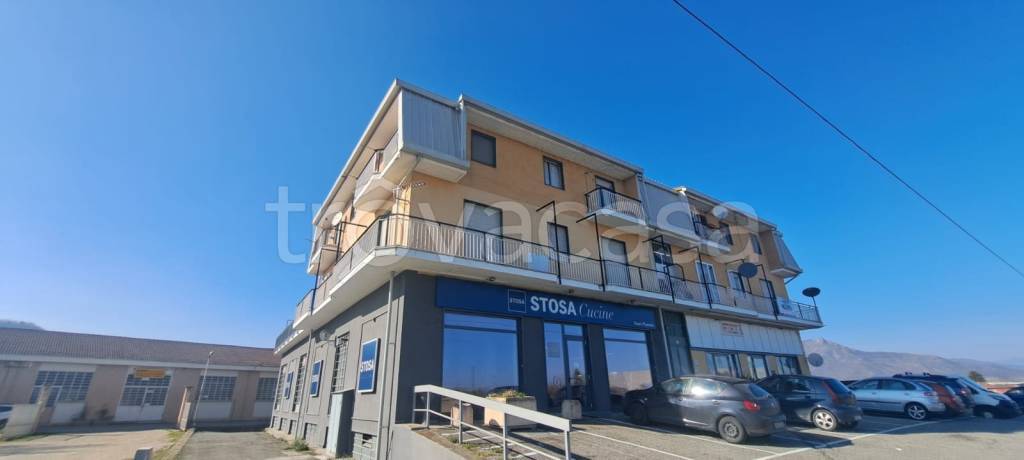 appartamento in affitto a Roletto
