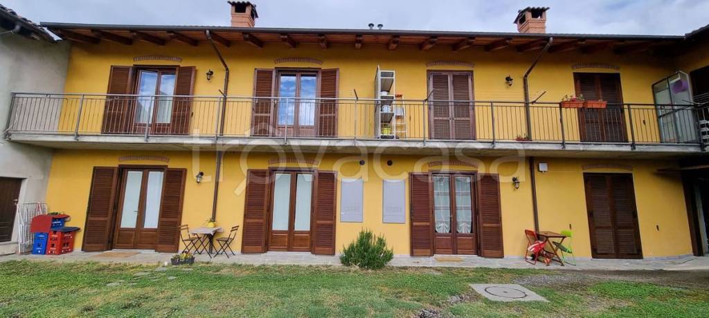 appartamento in affitto a Roletto