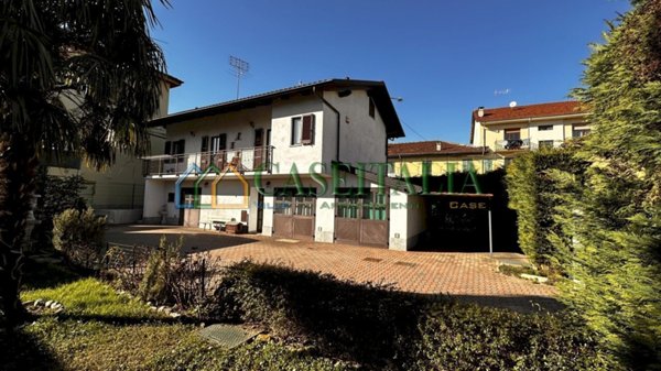 casa indipendente in affitto a Rosta
