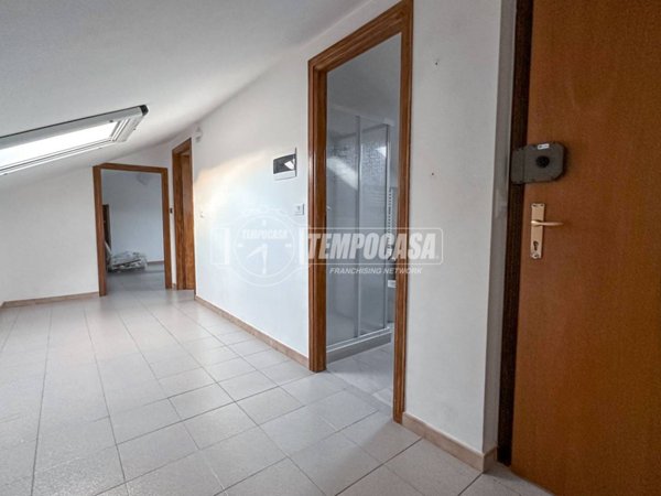 appartamento in affitto a Rosta