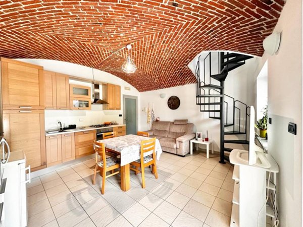 casa indipendente in affitto a San Carlo Canavese in zona Baima