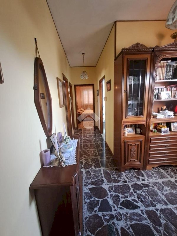 appartamento in affitto a San Carlo Canavese in zona Sedime