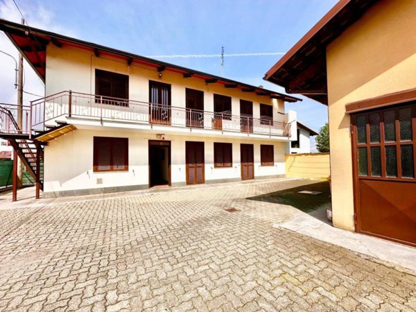 appartamento in affitto a San Francesco al Campo