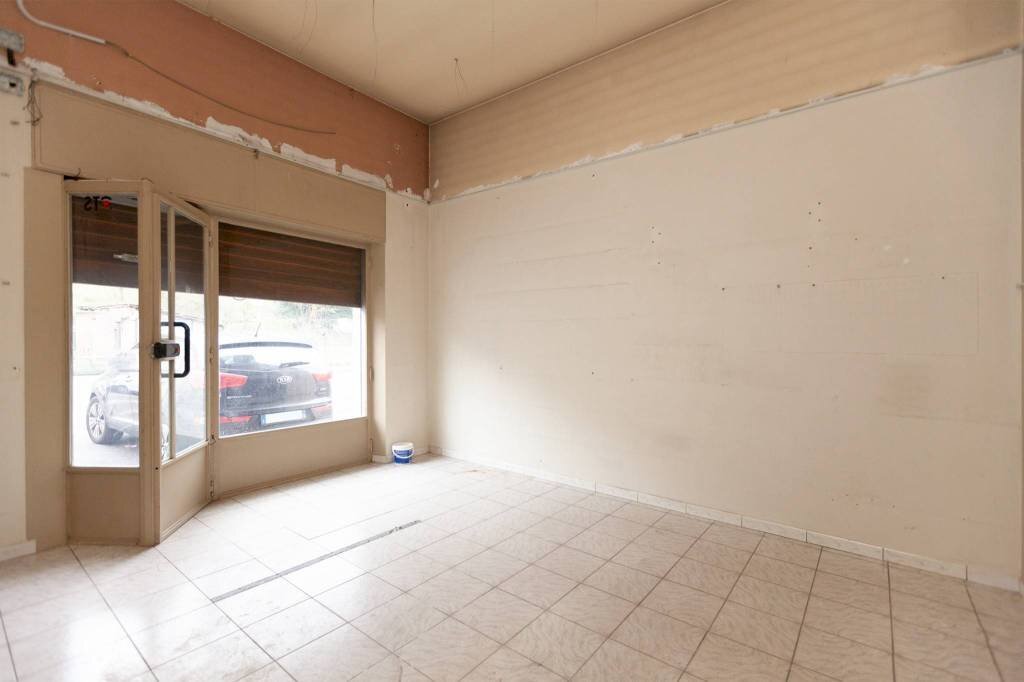 locale commerciale in affitto a San Mauro Torinese
