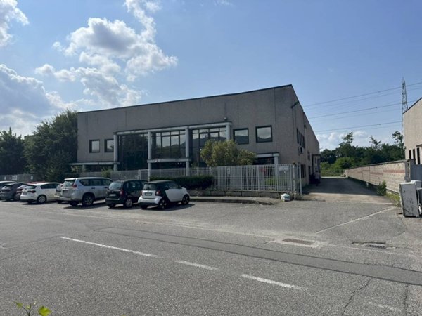 capannone in affitto a San Mauro Torinese in zona Pescarito