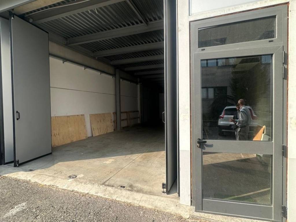 locale commerciale in affitto a San Mauro Torinese