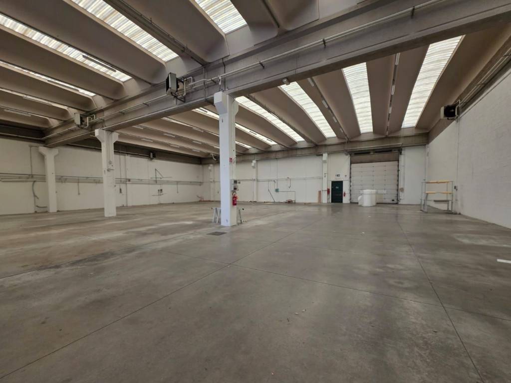 locale commerciale in affitto a San Mauro Torinese