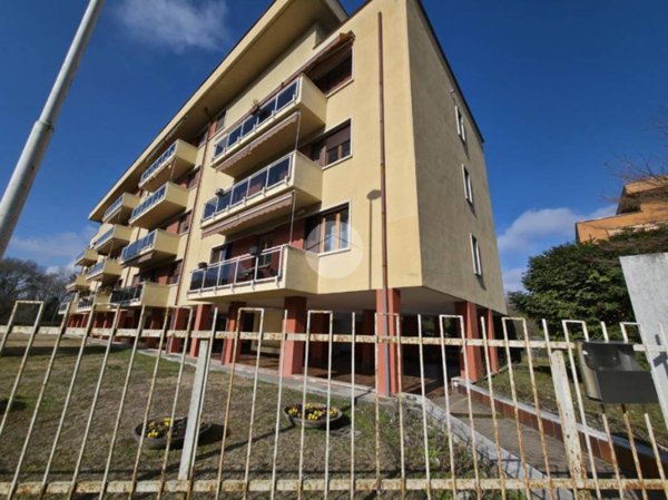 appartamento in affitto a San Mauro Torinese in zona Sambuy