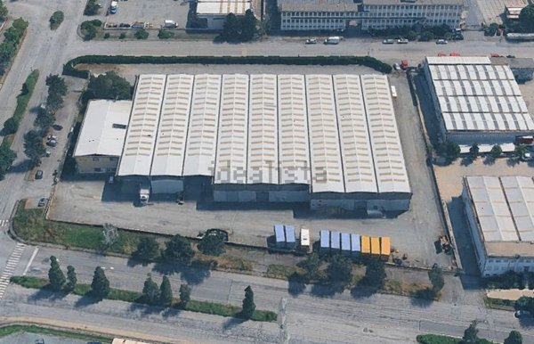 locale di sgombero in affitto a San Mauro Torinese
