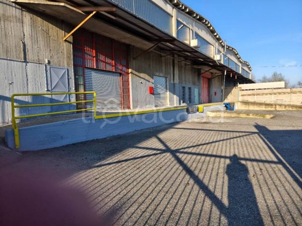 capannone in affitto a San Mauro Torinese in zona Pescarito