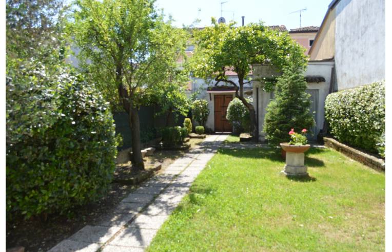 casa indipendente in affitto ad Asola