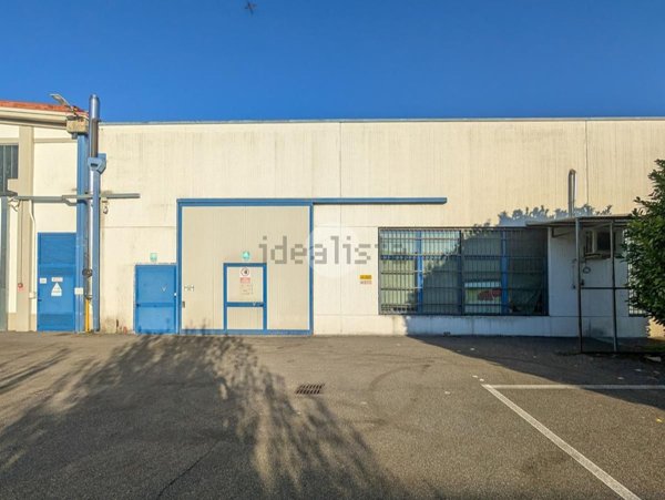 locale di sgombero in affitto ad Asola