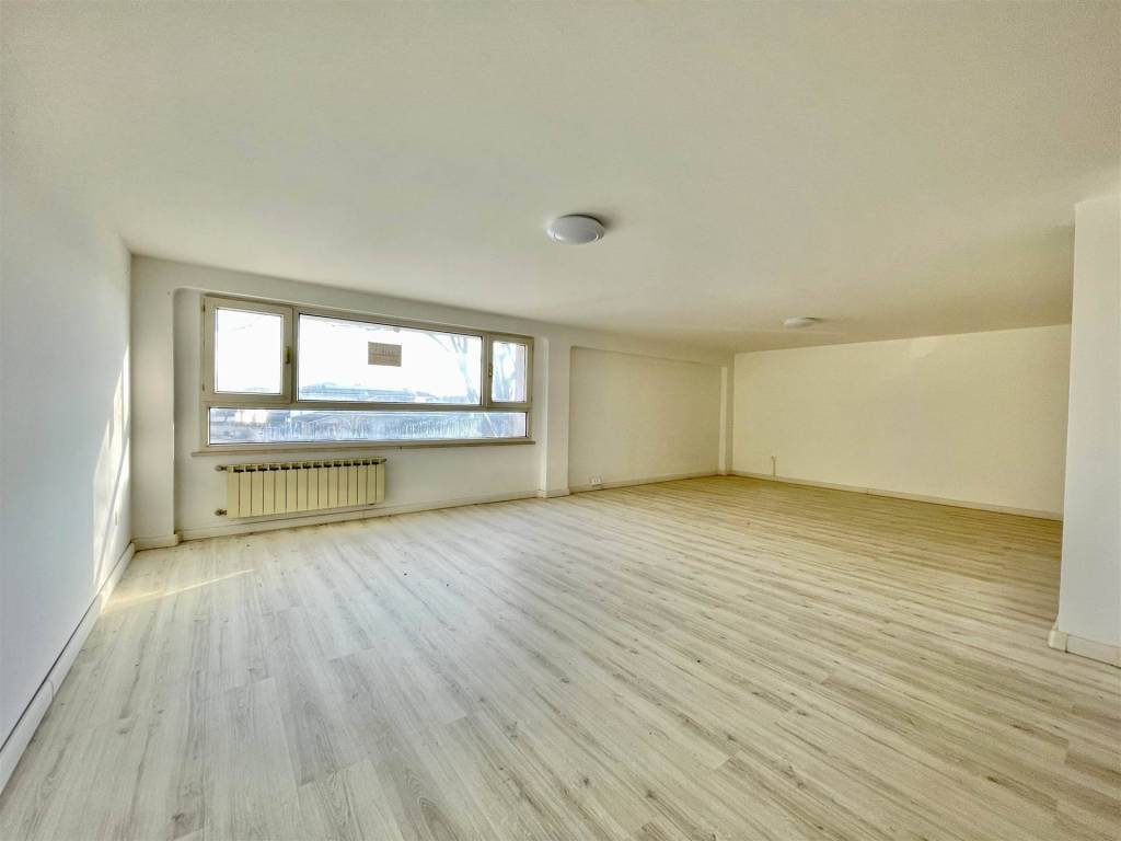 ufficio in affitto a Bagnolo San Vito in zona San Biagio