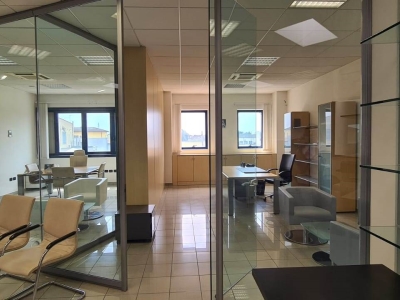 ufficio in affitto a Bagnolo San Vito in zona San Biagio
