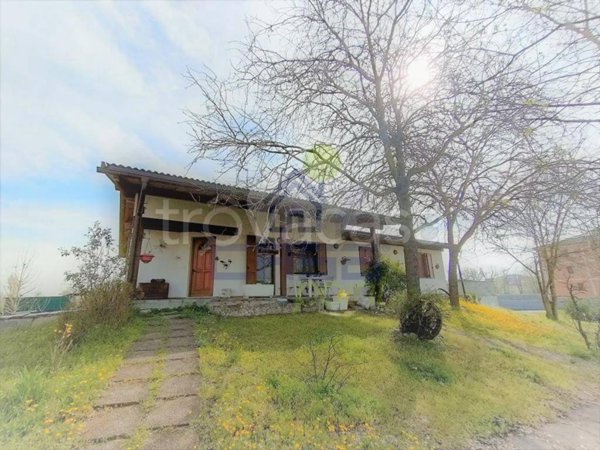 casa indipendente in affitto a Canneto sull'Oglio