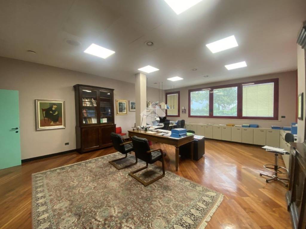 ufficio in affitto a Castiglione delle Stiviere