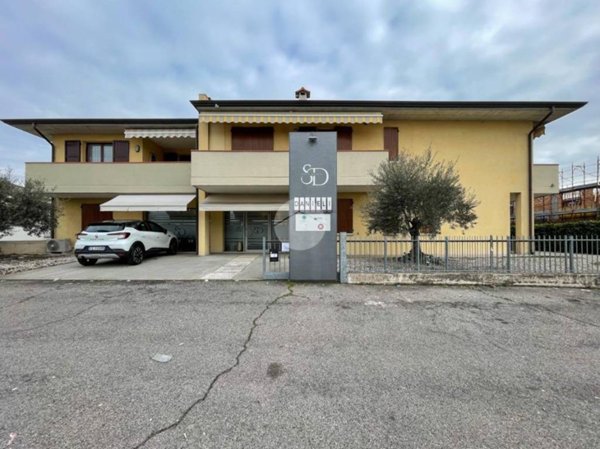 negozio in affitto a Castiglione delle Stiviere
