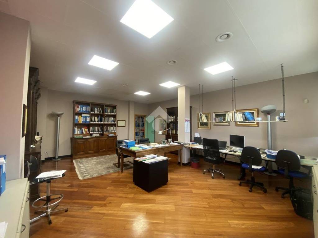 ufficio in affitto a Castiglione delle Stiviere