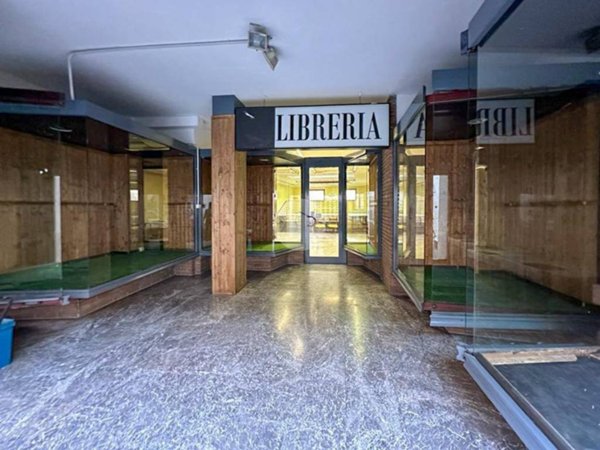 negozio in affitto a Castiglione delle Stiviere