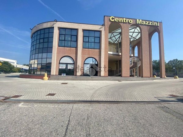 ufficio in affitto a Castiglione delle Stiviere