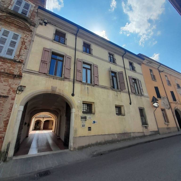 ufficio in affitto a Castiglione delle Stiviere