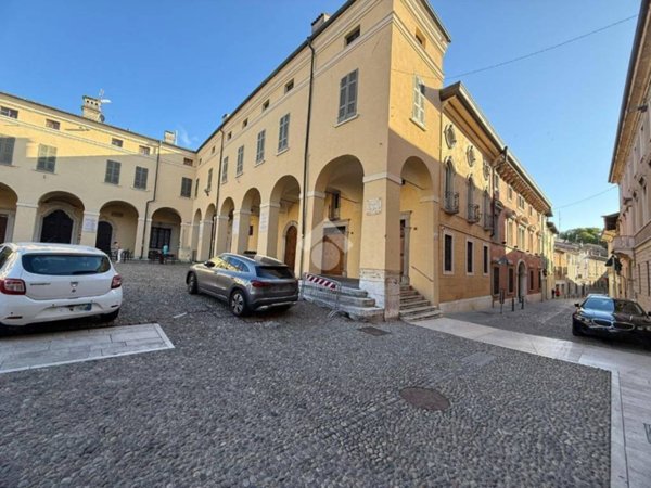 ufficio in affitto a Castiglione delle Stiviere
