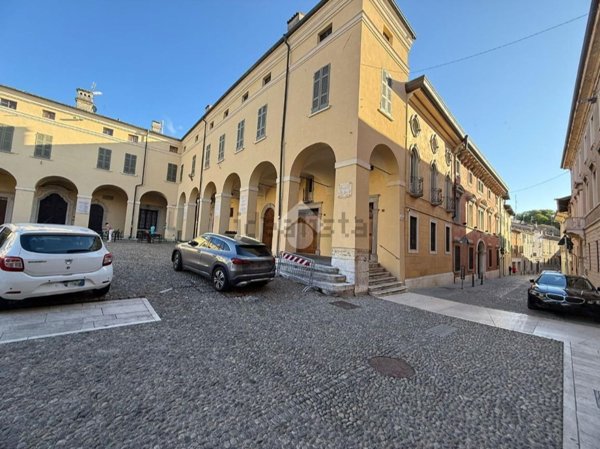 ufficio in affitto a Castiglione delle Stiviere