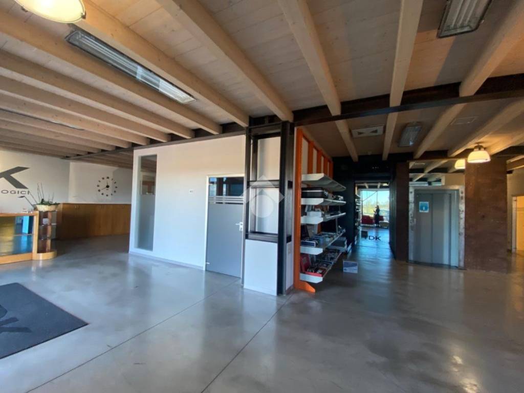 ufficio in affitto a Castiglione delle Stiviere