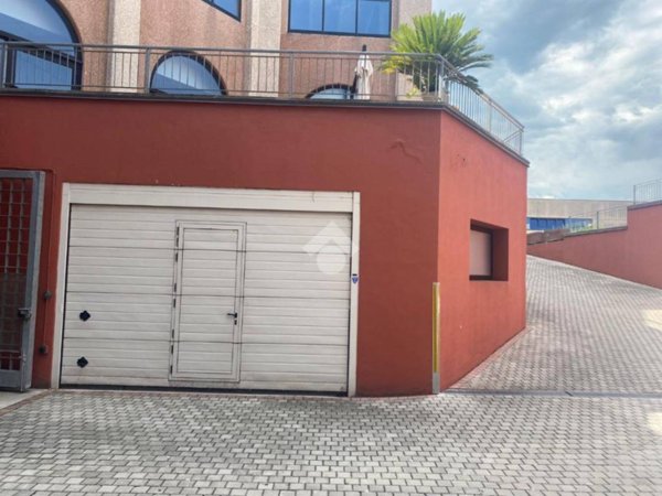 locale di sgombero in affitto a Castiglione delle Stiviere