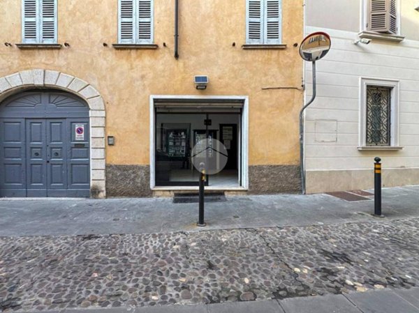 negozio in affitto a Castiglione delle Stiviere