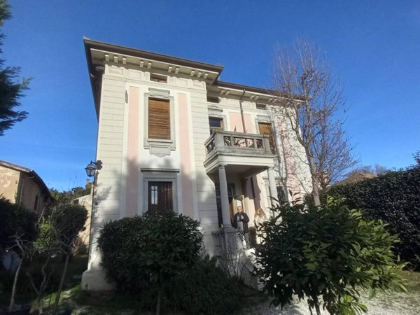 casa indipendente in affitto a Castiglione delle Stiviere